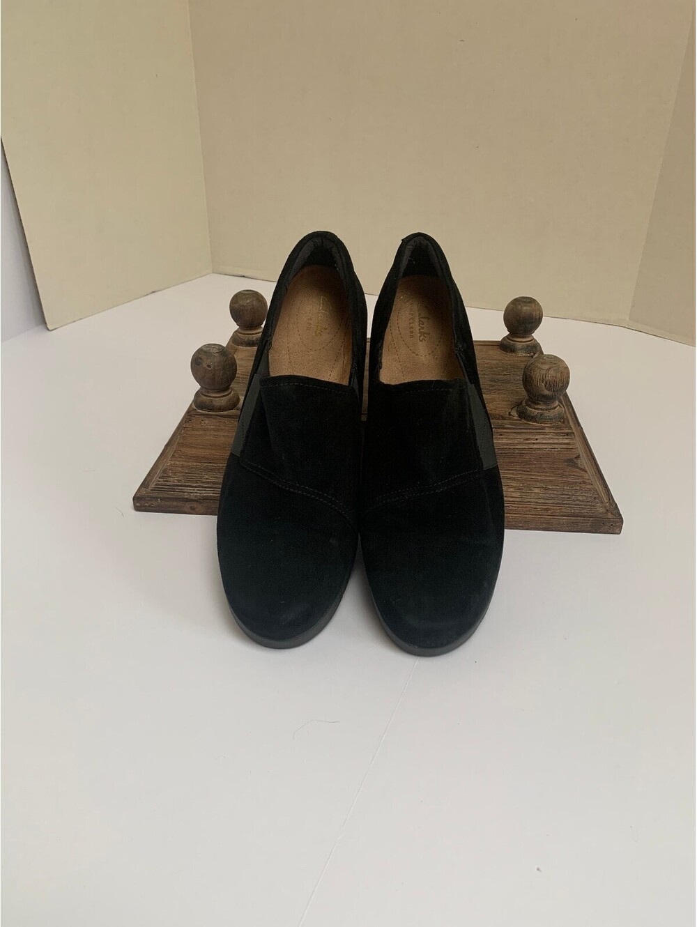 Clarks Artisan Daelyn Monarch Black Suede Slip on Comfort Wedge Shoes Size 10W